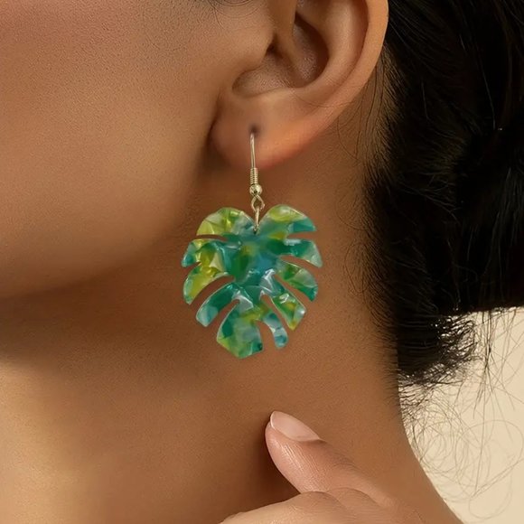 Green & Yellow Acetate Acrylic Monstera Leaf Tropical Palm Frond Dangle Earrings - Picture 6 of 6